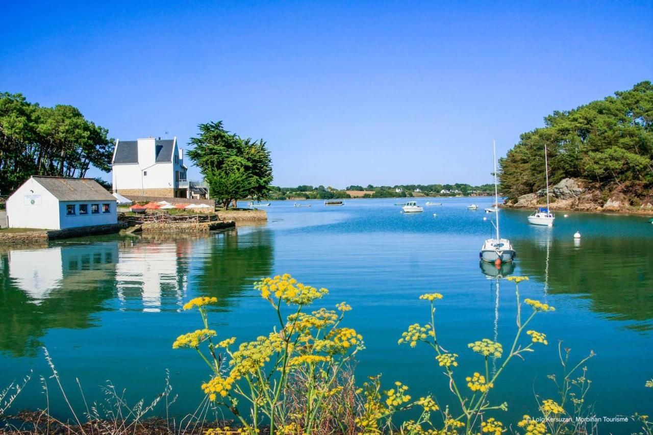 Belle Longere En Campagne A Larmor Baden Villa Exteriör bild