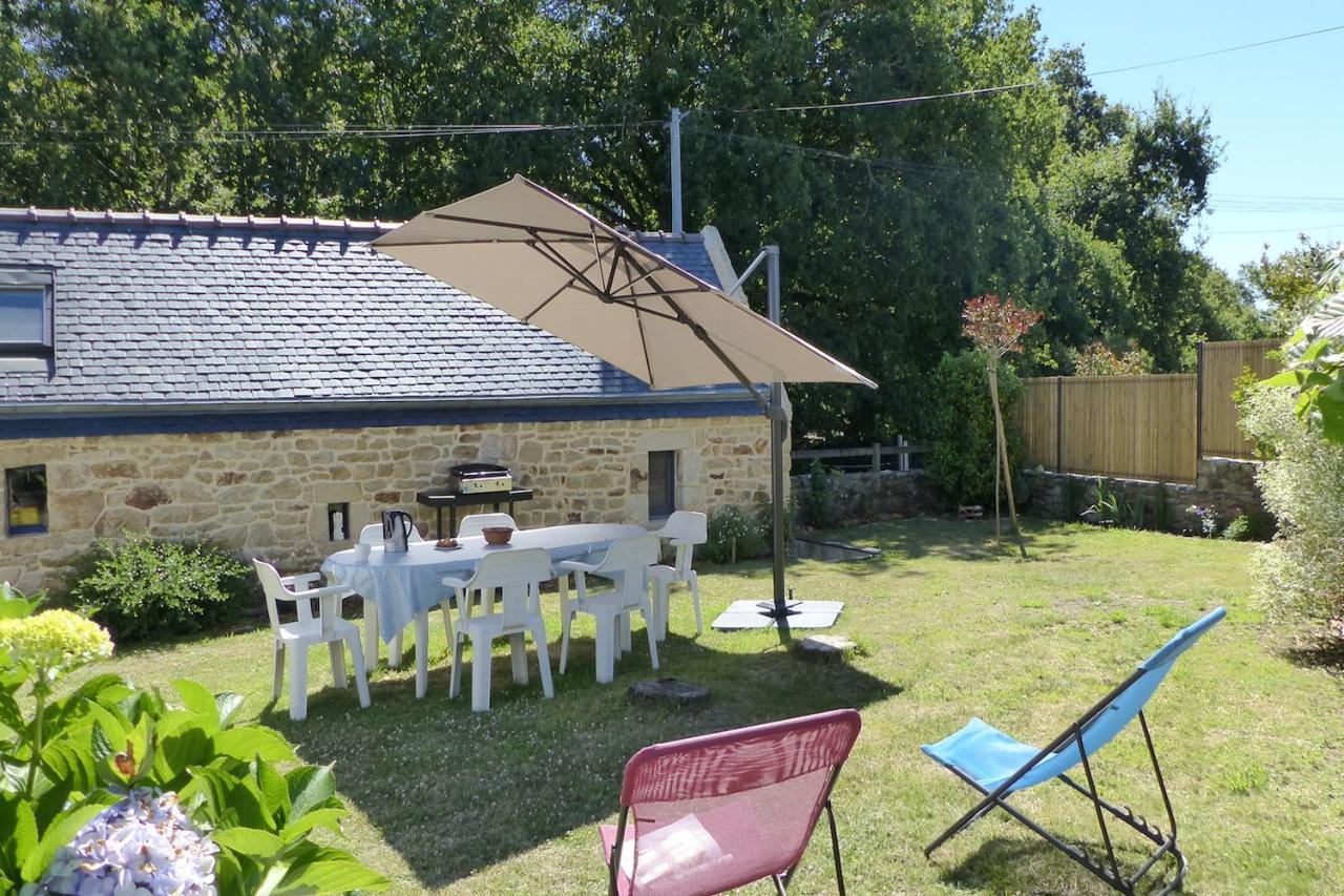 Belle Longere En Campagne A Larmor Baden Villa Exteriör bild